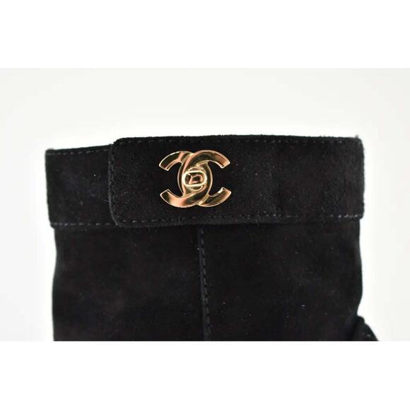 Chanel 20K Black Suede Quilted Turnlock CC Gold Patent Ankle Short Zip Boot 36.5 - Picture 4 of 12